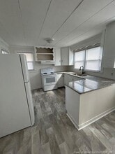 1007 E 9th St in Lumberton, NC - Building Photo - Building Photo