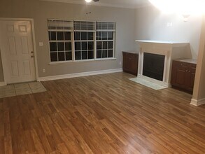 1585 Crescent Hills Dr in Tallahassee, FL - Building Photo - Building Photo