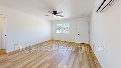 415 Lake Blvd in Redding, CA - Building Photo - Building Photo