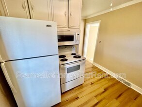 2408 S Boeke Rd in Evansville, IN - Building Photo - Building Photo