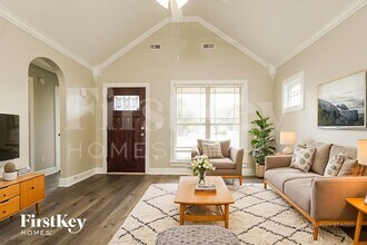 221 Creekstone Tr in Calera, AL - Building Photo - Building Photo