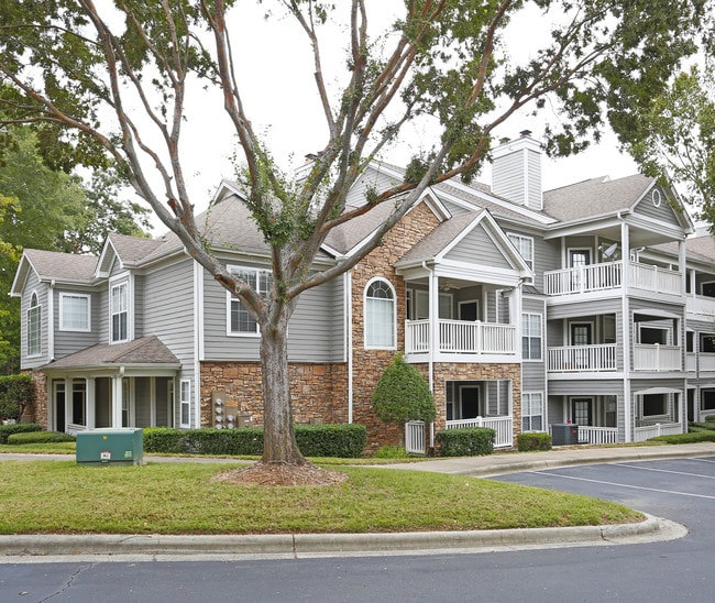 Elan at Mallard Creek Apartment Homes