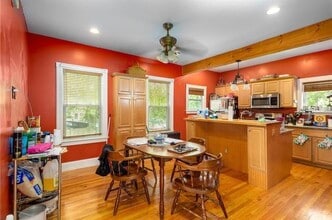 6 Pine St in Pawtucket, RI - Building Photo - Building Photo