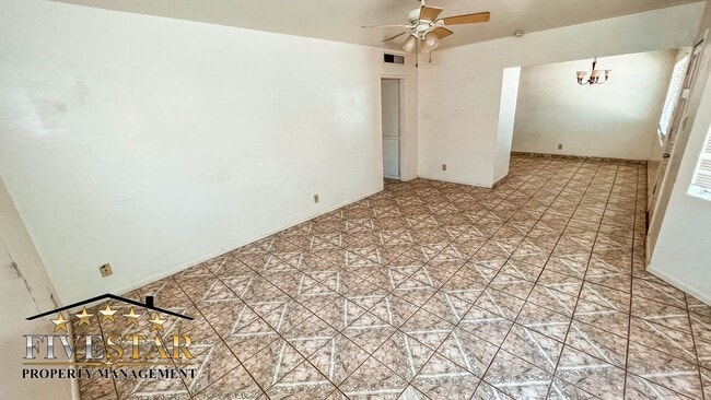 4519 Gordon St in Bakersfield, CA - Building Photo - Building Photo