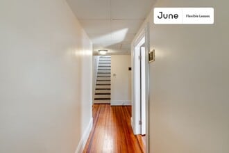 28 Charnwood Rd in Somerville, MA - Building Photo - Building Photo
