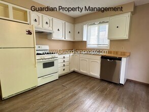 307 5th St SE in Minneapolis, MN - Building Photo - Building Photo