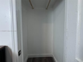 2469 SW 15th St in Miami, FL - Building Photo - Building Photo
