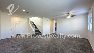 14226 Blackstone St in Hesperia, CA - Building Photo - Building Photo