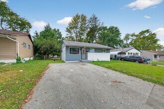 138 Grampian Rd in St. Louis, MO - Building Photo - Building Photo