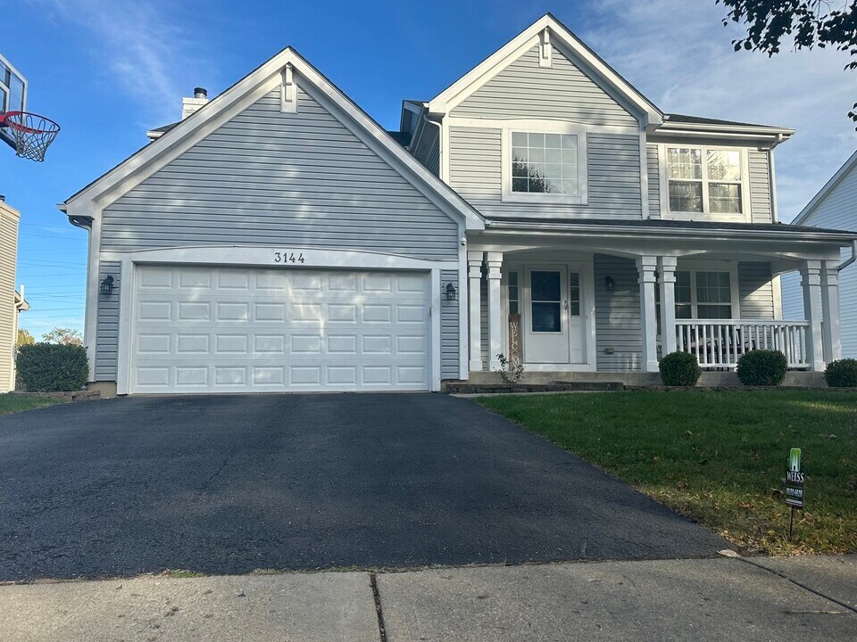 3144 Bennett Pl in Aurora, IL - Building Photo