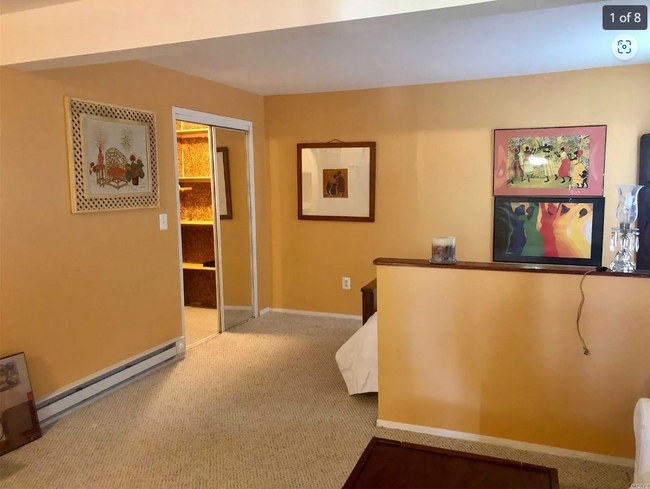 property at 7 Whitmore Ln