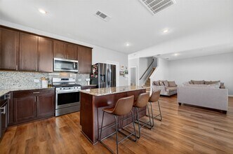 10831 Fall Mill Dr in Houston, TX - Building Photo - Building Photo