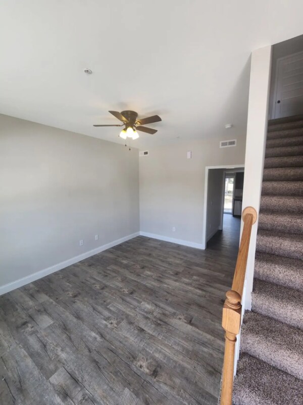 107 Townview Dr in Cookeville, TN - Foto de edificio - Building Photo