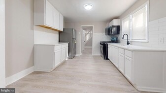 6307 Saybrook Ave in Philadelphia, PA - Building Photo