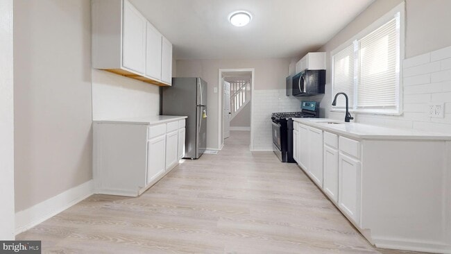 property at 6307 Saybrook Ave