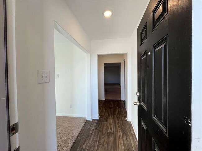 14125 Prospector Wy in Elgin, TX - Building Photo - Building Photo