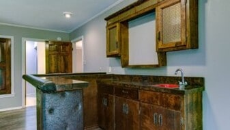 36 Dogwood Lake Dr in Texarkana, TX - Building Photo