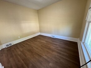 621 Woodland Ave in Toledo, OH - Building Photo - Building Photo