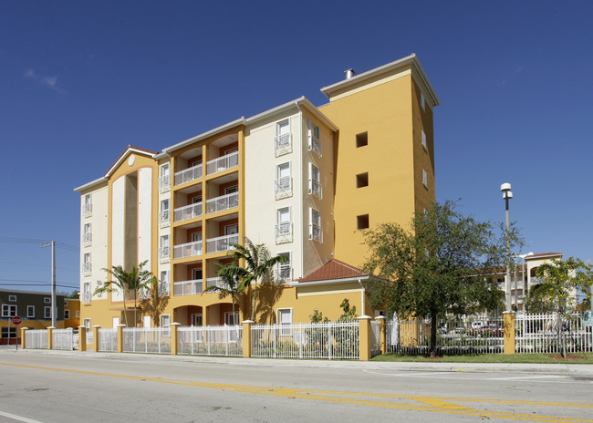 Villa Teresita in Hialeah, FL - Building Photo - Building Photo