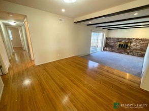 2835 Shannon Dr in South San Francisco, CA - Building Photo - Building Photo