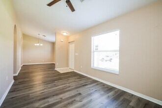 1855 Braddock Ave in North Port, FL - Building Photo - Building Photo