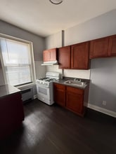 33 S Munn Ave in East Orange, NJ - Building Photo - Building Photo