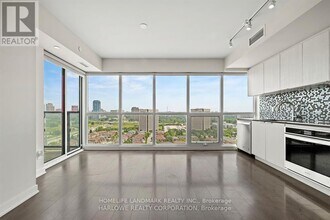 2-1802 Sonic Way in Toronto, ON - Building Photo - Building Photo