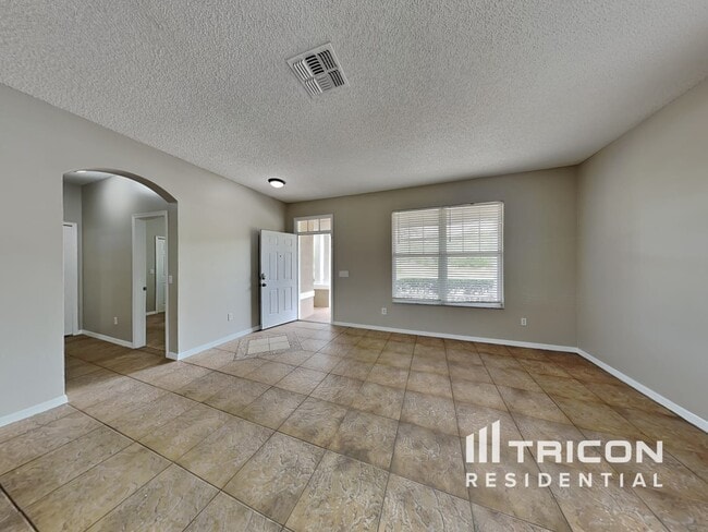 14308 Tanja King Blvd in Orlando, FL - Building Photo - Building Photo