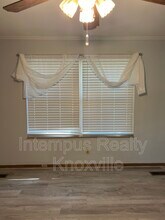 5801 Ridgewood Rd in Knoxville, TN - Building Photo - Building Photo