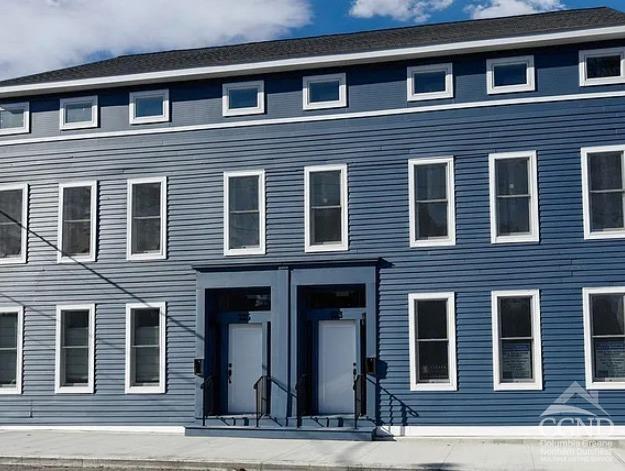 225 Allen St in Hudson, NY - Building Photo