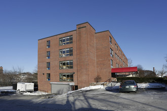 Riverview Residences in Dover, NH - Building Photo - Building Photo