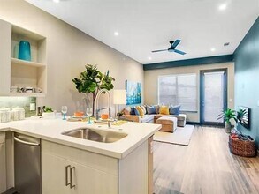 311 Nichols in Fort Worth, TX - Building Photo - Building Photo