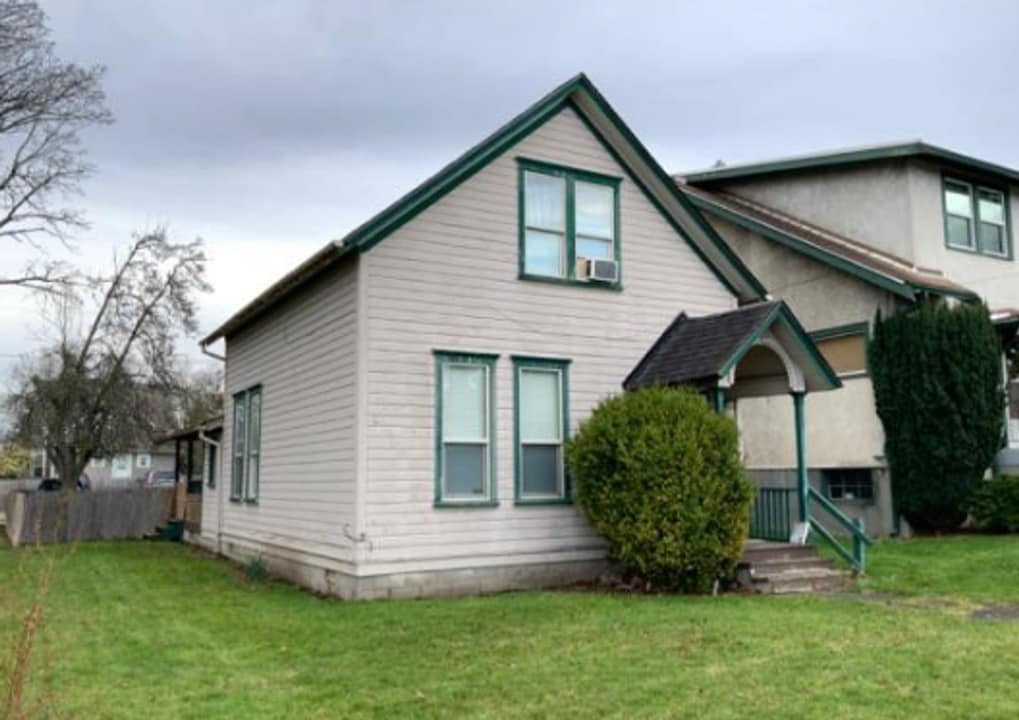 1350 Humboldt St in Bellingham, WA - Foto de edificio