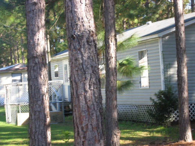 North Central Florida Mobile Home Park in Lake Butler, FL - Foto de edificio - Building Photo