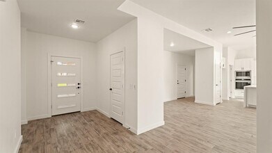 12800 NW 6th St in Yukon, OK - Building Photo - Building Photo