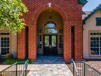 Pinnacle Heights Apartments photo'