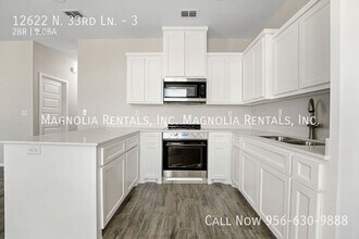 12622 N 33rd Ln, Unit 3 in Edinburg, TX - Foto de edificio - Building Photo