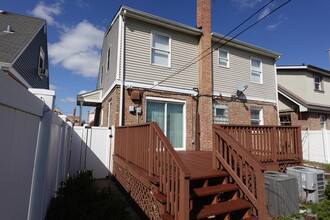 7353 W 56th St in Summit, IL - Building Photo - Building Photo