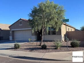 25275 W Nancy Ln in Buckeye, AZ - Building Photo - Building Photo