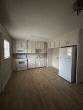 210 S 1st Ave in Edinburg, TX - Building Photo - Building Photo