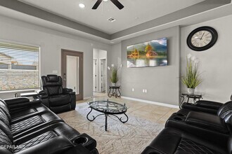 12405 Northumberg Dr in El Paso, TX - Building Photo - Building Photo