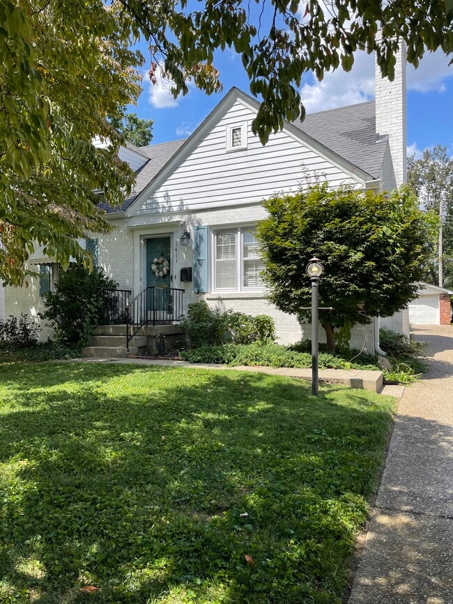 property at 1411 Falcon Dr