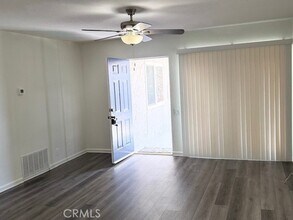 45270 Panorama Dr in Palm Desert, CA - Foto de edificio - Building Photo