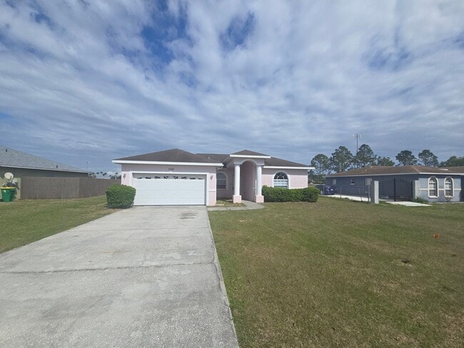 1428 Bluff Loop in Dundee, FL - Building Photo - Building Photo
