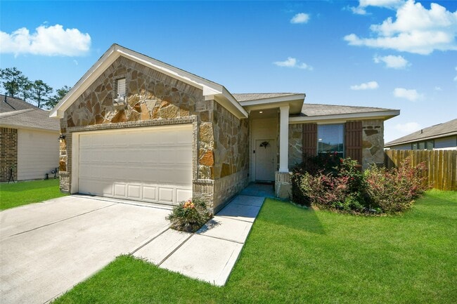 property at 20043 Poppy Hills Ln