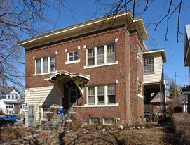 1979 Ashland Ave Apartments