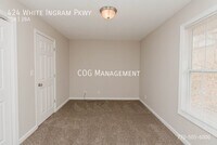 424 White Ingram Pky photo'