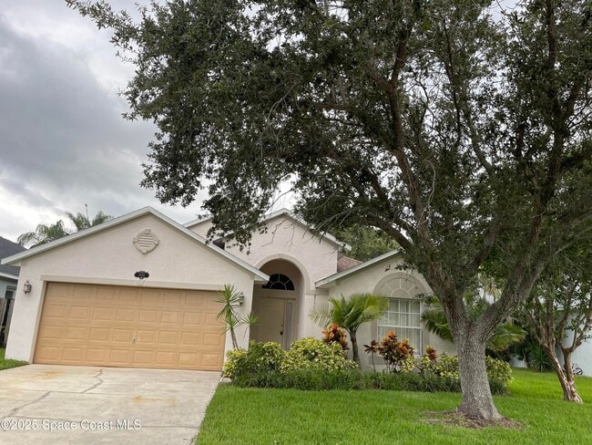 1044 Sedgewood Cir in Melbourne, FL - Building Photo - Building Photo