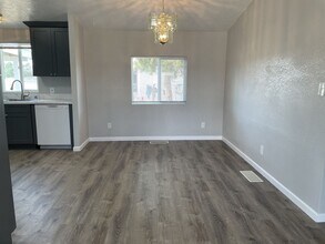 4453 Maia Way in Ridgecrest, CA - Building Photo - Building Photo