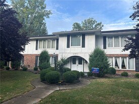 186 Peppertree Dr in Buffalo, NY - Building Photo